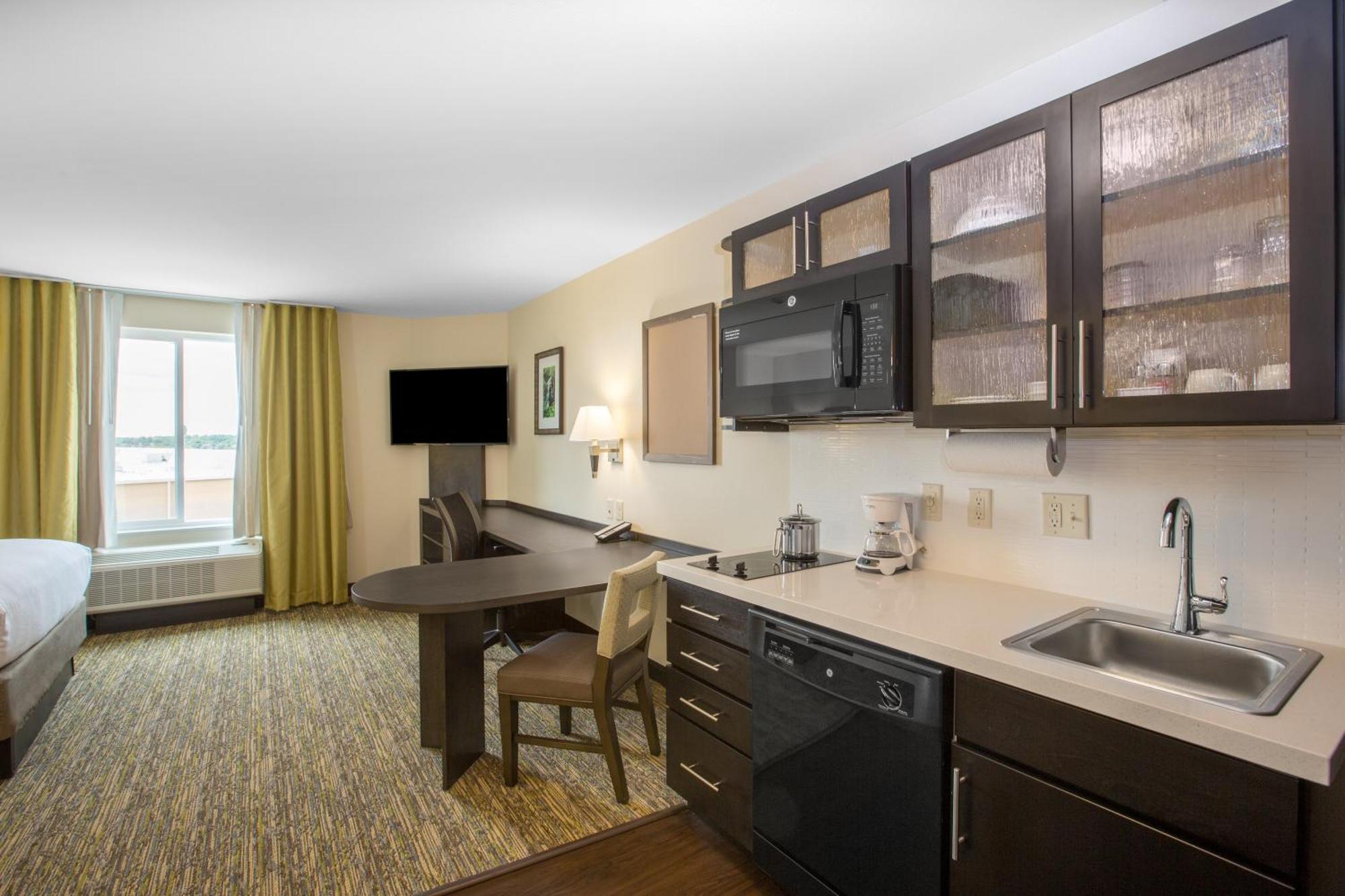 Candlewood Suites Bellevue Exteriör bild